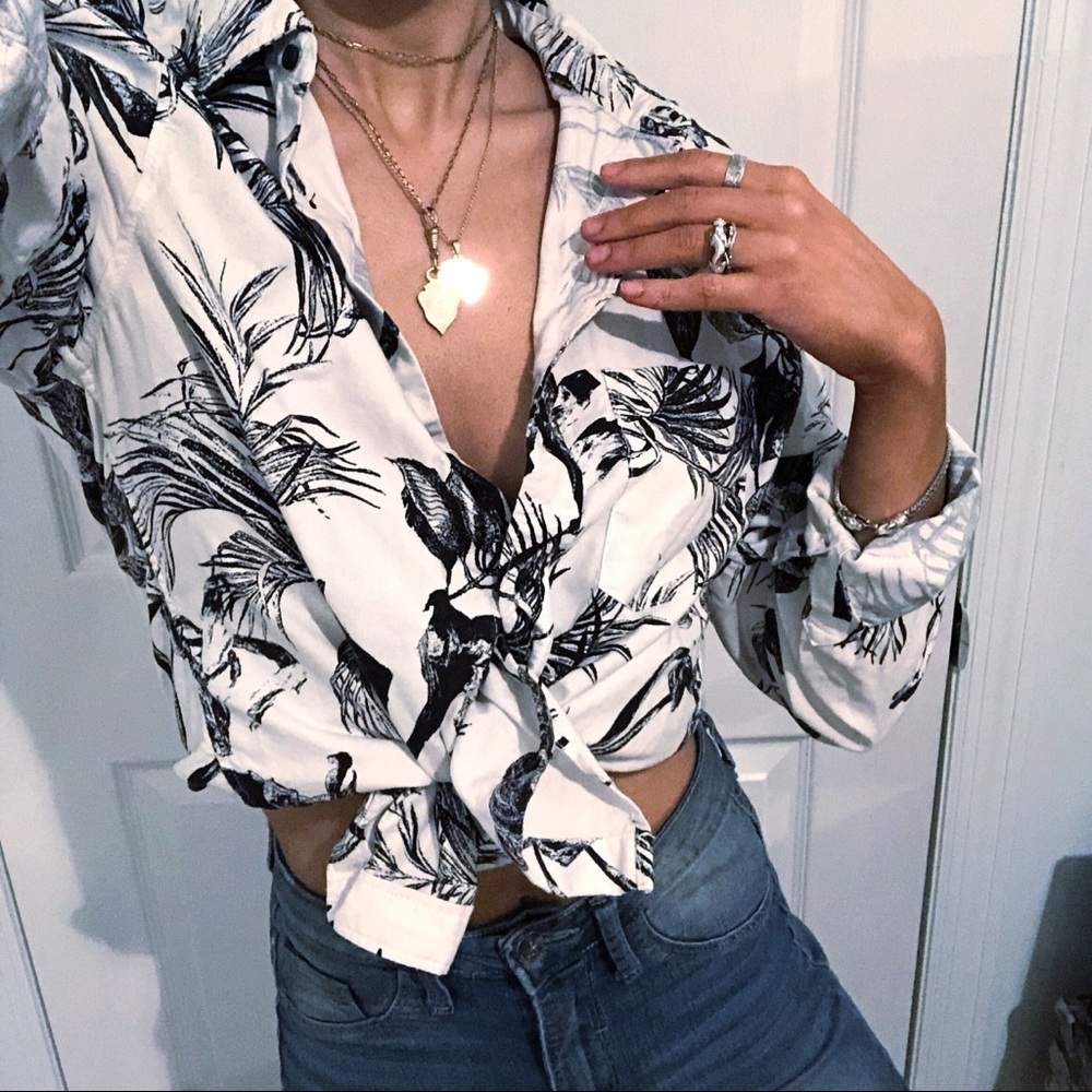 Black+White Palm Print Button Down